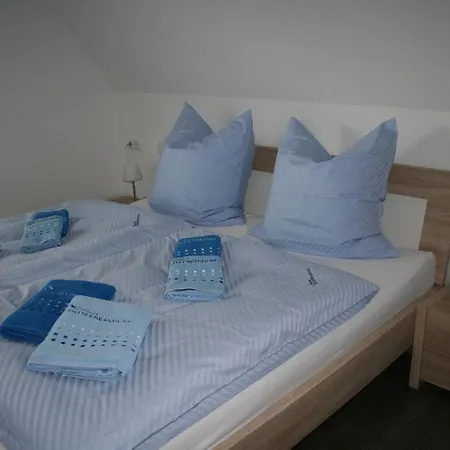 Feriehus Ostseebrandung - Haus Seepferdchen *
